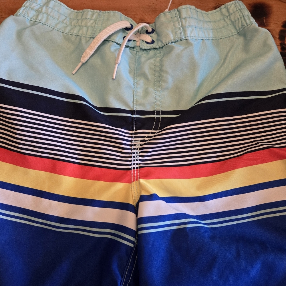 Boys old navy swim trunks xl 14-16